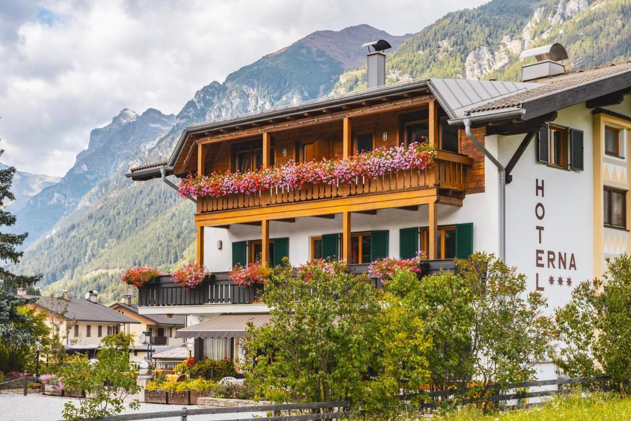 Hotel Erna Gossensass Exteriör bild